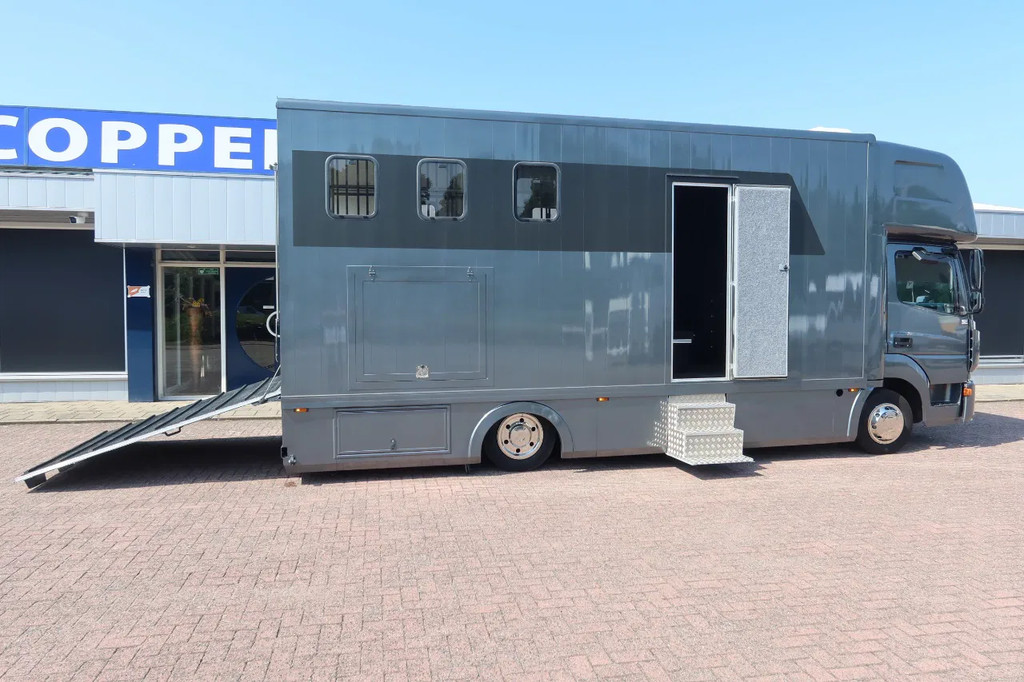 Mercedes-Benz Atego 816 L 3 Paarden/4 Ponies 21