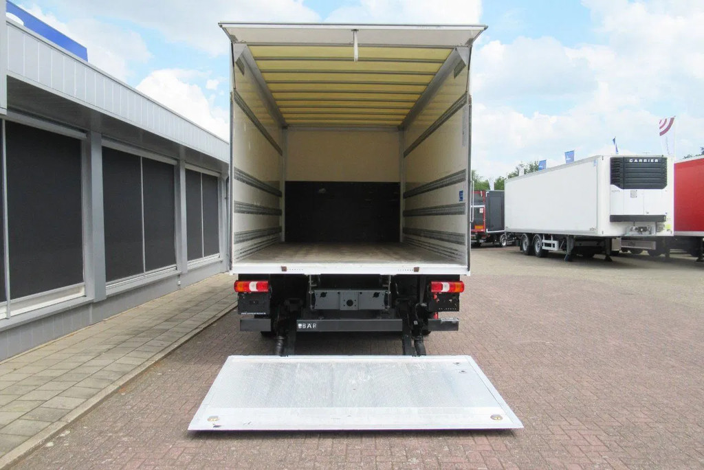 Mercedes-Benz Atego Bak + klep Euro 6 1527 L 16