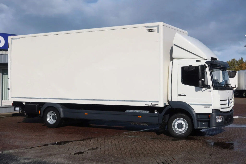 Mercedes-Benz Atego 1223 1223 L Bak + Klep Bar 3000 KG 13