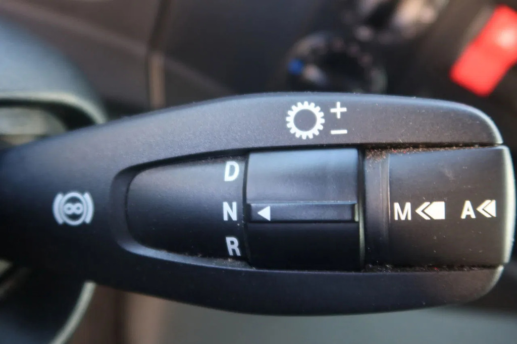 Mercedes-Benz Atego 1321L Bakwagen Laadklep 2000kg / 3 Stoelen!! 11