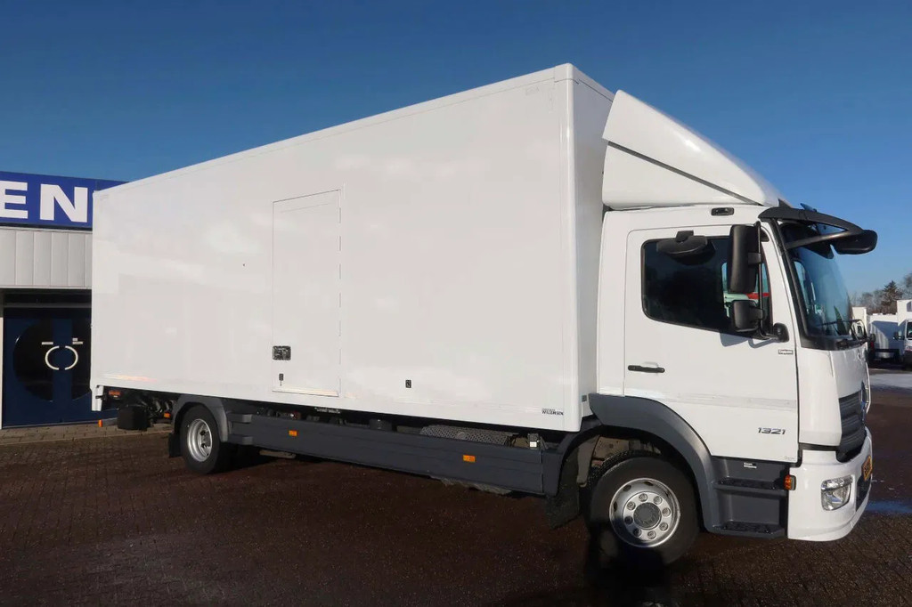 Mercedes-Benz Atego 1321L Bakwagen Laadklep 2000kg / 3 Stoelen!! 18