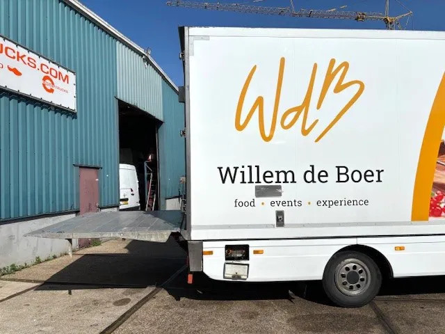 Mercedes-Benz Atego 816 L 4x2 ORIGINAL DUTCH COOLER TRUCK WITH CARRIER XARIOS 600D/E (MANUAL GEARBOX / AIRCONDITIONING / 2.000 KG. TAILLIFT) 13