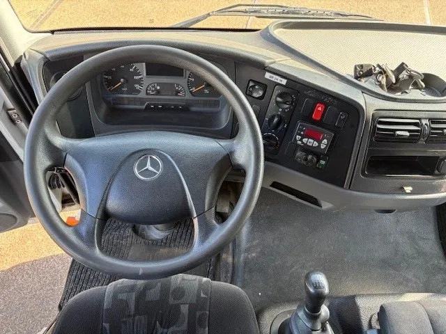 Mercedes-Benz Atego 816 L 4x2 ORIGINAL DUTCH COOLER TRUCK WITH CARRIER XARIOS 600D/E (MANUAL GEARBOX / AIRCONDITIONING / 2.000 KG. TAILLIFT) 8