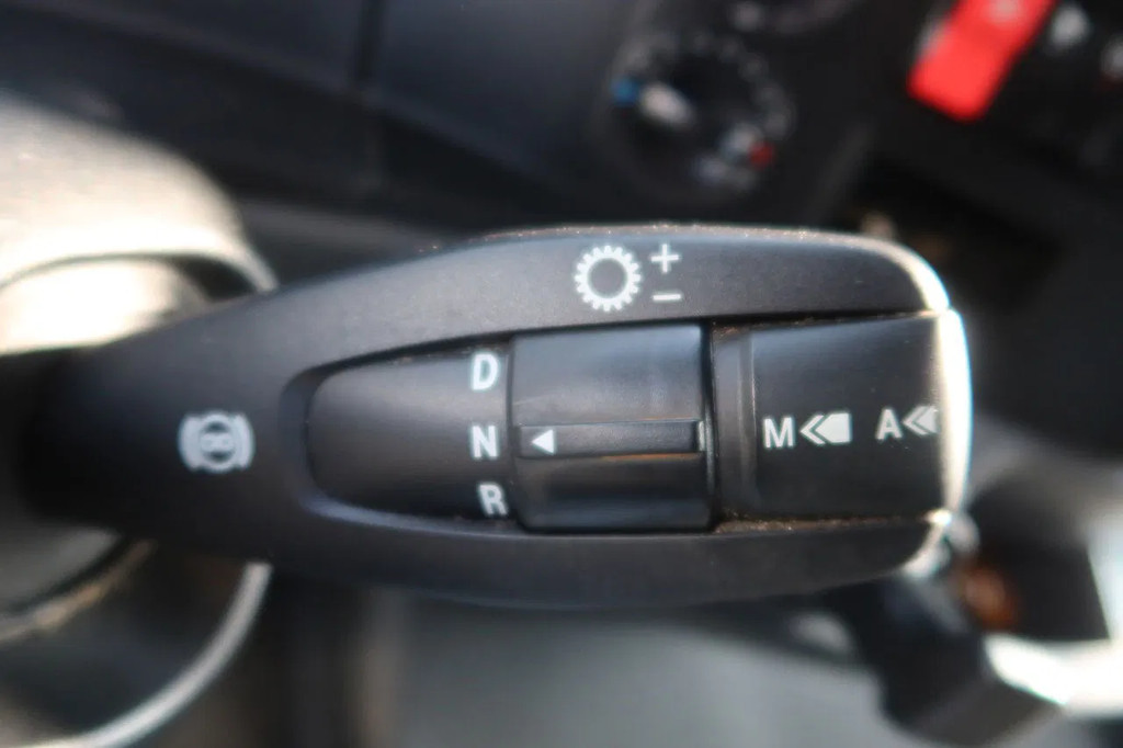 Mercedes-Benz Atego 818 818 L Bak+ Klep 1500 kg. Geisoleerd dak 8