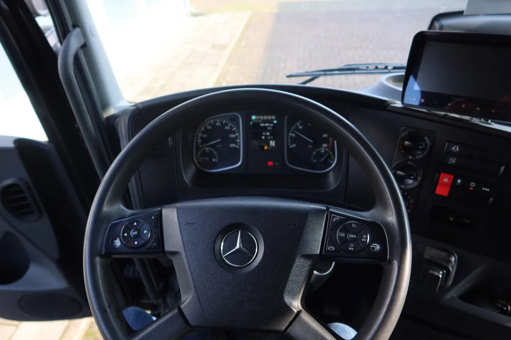 Mercedes-Benz Atego 818 818 L Bak+ Klep 1500 kg. Geisoleerd dak 9