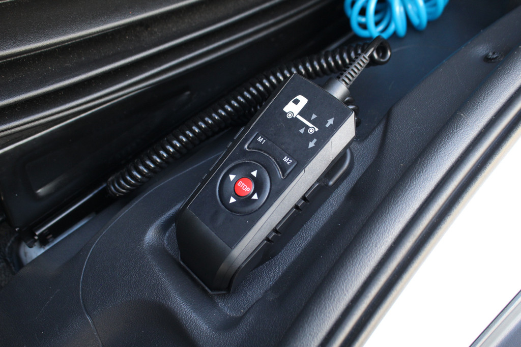 Mercedes-Benz Atego 818 Euro6 Bakwagen 180pk | Automaat | Luchtvering | Gev. Stoel | Lage Km | Lease 360,- p/m 18