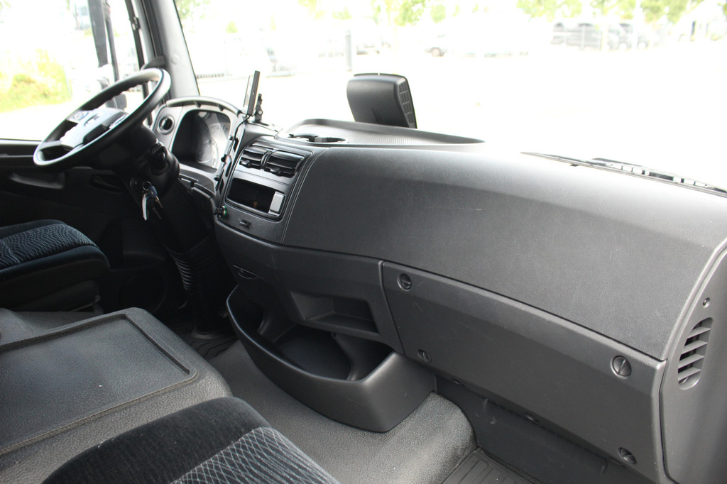 Mercedes-Benz Atego 818 Euro6 Bakwagen 180pk | Automaat | Luchtvering | Gev. Stoel | Lage Km | Lease 360,- p/m 21