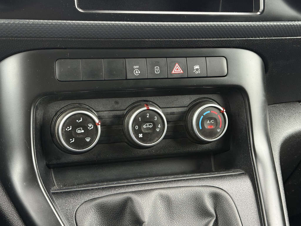 Mercedes-Benz Citan 108 CDI / L1H1 / 1e EIG. / AIRCO / CRUISE / LED / 6-BAK / LMV 15