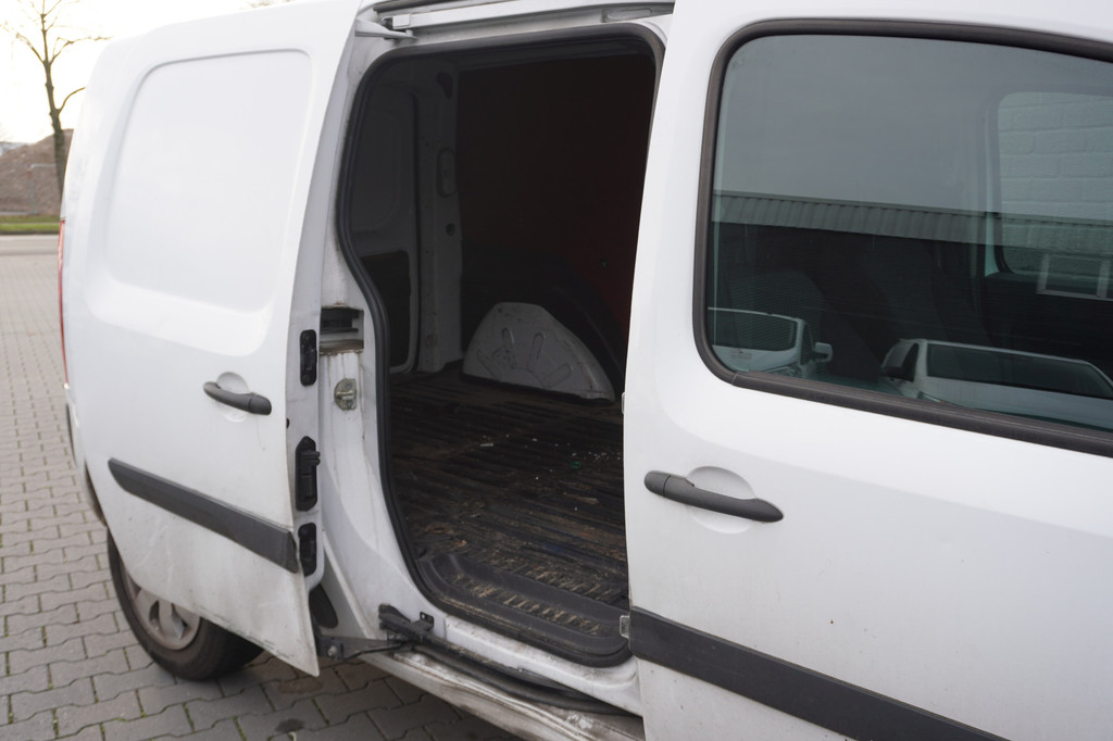 Mercedes-Benz Citan 109 CDI BlueEFFICIENCY Extra Lang - Airco - PDC - Trekhaak â¬3.950,- Excl. 9