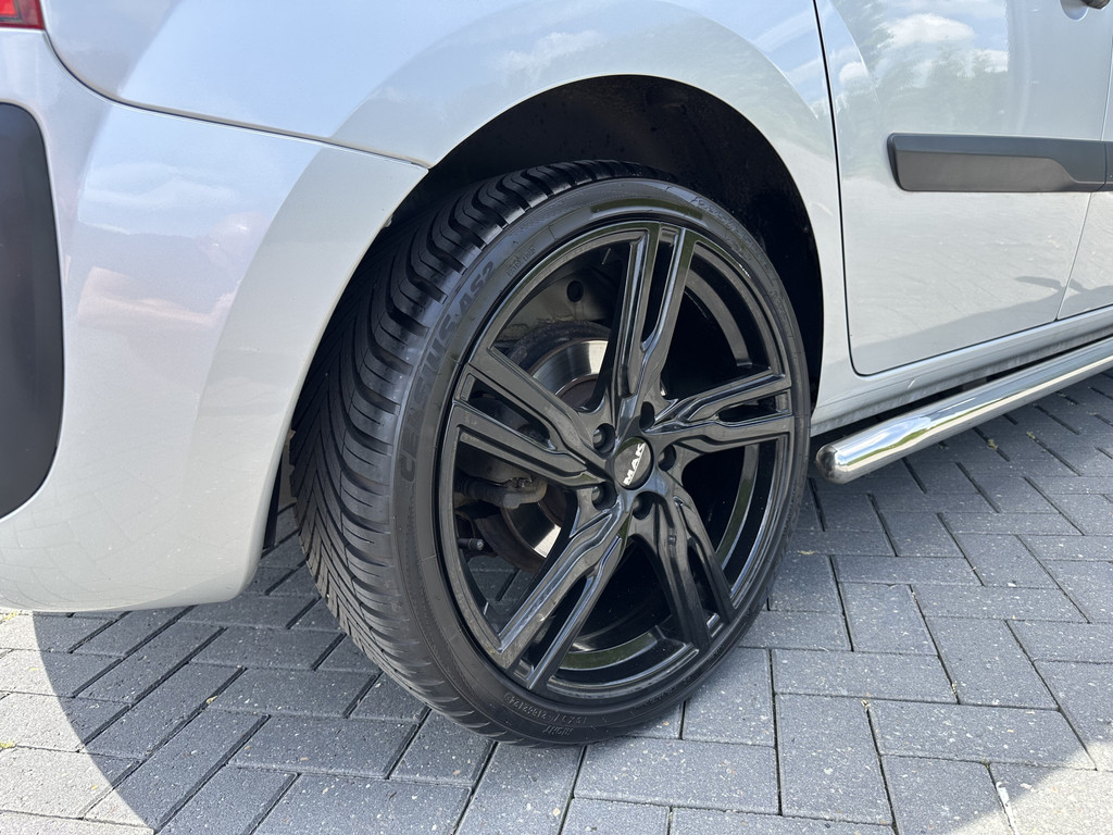 Mercedes-Benz Citan 109 CDI EURO 6 / MARGE BPM VRIJ !! / L1H1 / 84.901 KM !! / ZEER NETJES / IMPERIAAL / 19 INCH / AIRCO / CRUISE 14