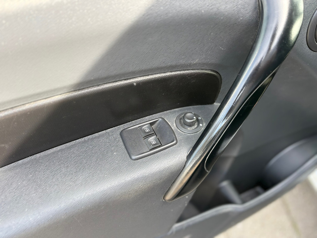 Mercedes-Benz Citan 109 CDI Extra Lang - AIRCO - Trekhaak - EURO 6 - drie zitplaatsen -schuifdeur - lichtmetalen velgen - schuifd 13