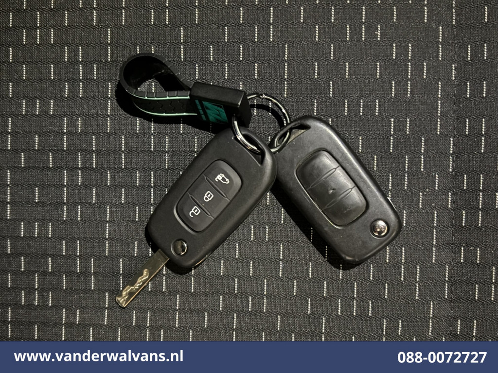 Mercedes-Benz Citan 110 CDI 96pk L1H1 Euro6 Airco | Cruisecontrol | LED | Zijdeur Parkeersensoren, 1500kg trekvermogen 18
