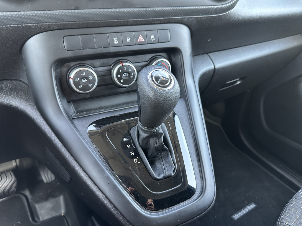 Mercedes-Benz Citan 110 CDI AUTOMAAT / L1H1 / 1e EIG. / CAMERA / AIRCO / CRUISE / CARPLAY / ZEER NETJES! 13