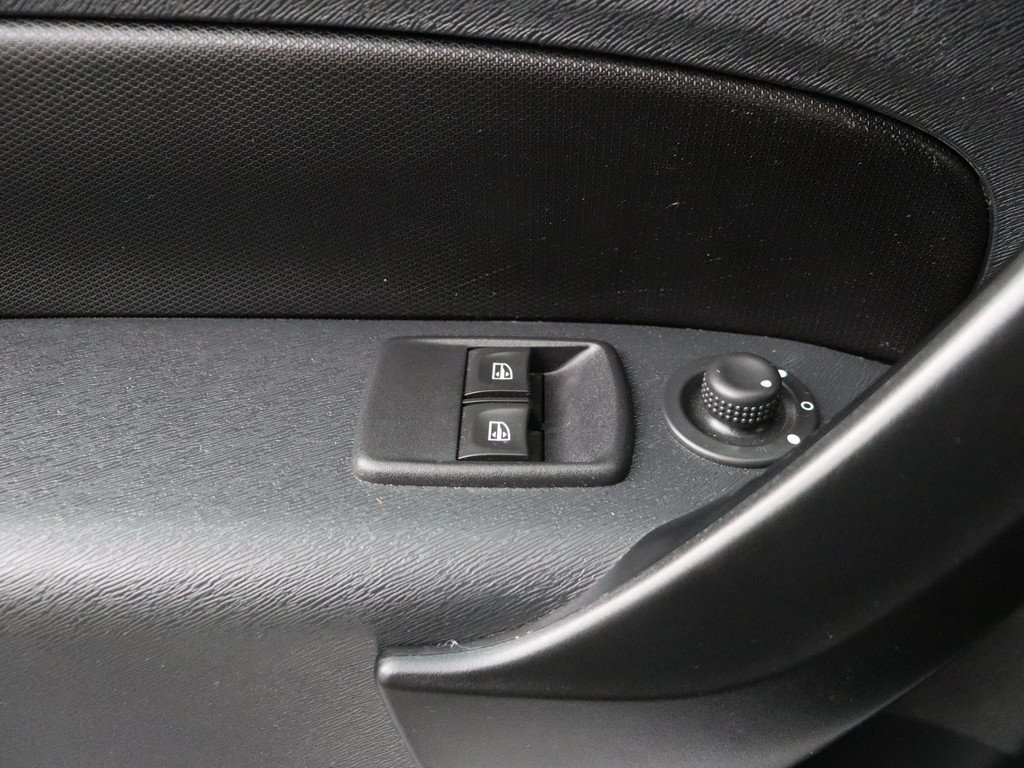 Mercedes-Benz Citan 111CDI BlueEFFICIENCY | Airco | Cruise | Lichtmetalen velgen | Betimmering 8