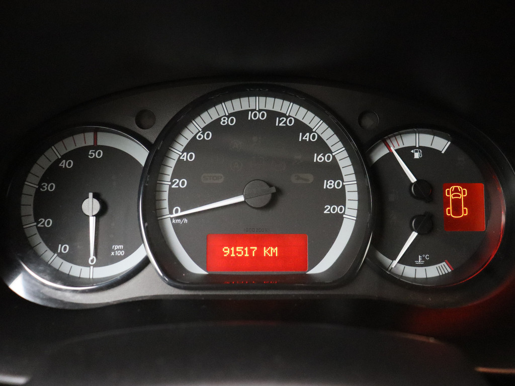 Mercedes-Benz Citan 111CDI BlueEFFICIENCY | Airco | Cruise | Lichtmetalen velgen | Betimmering 9