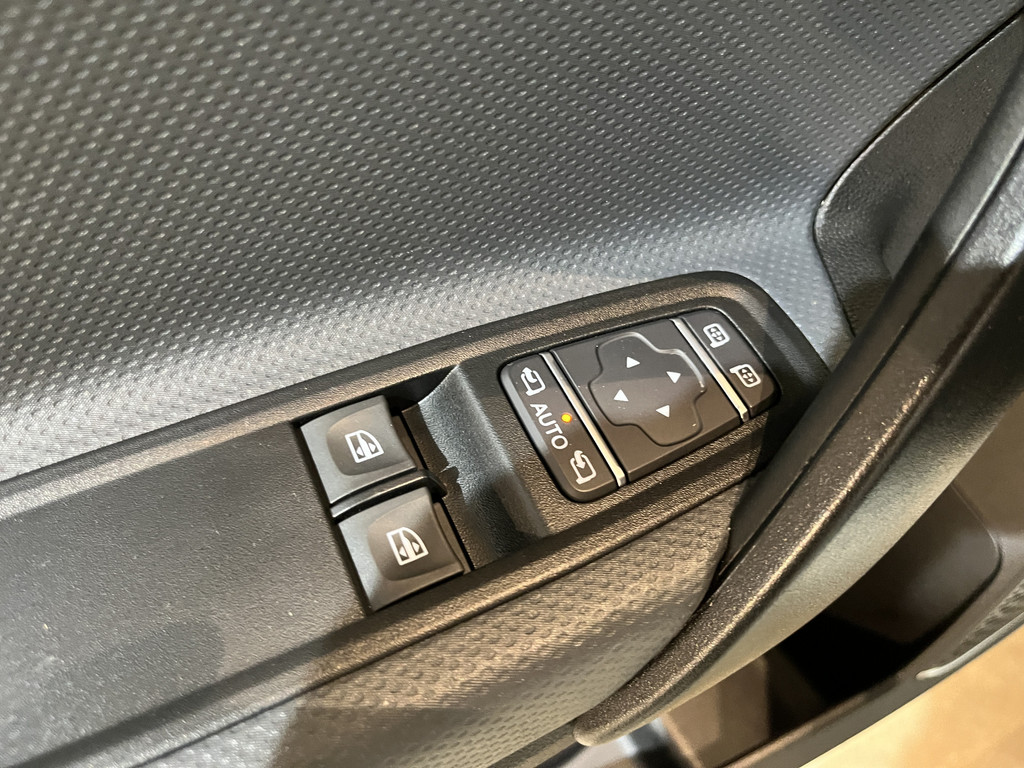 Mercedes-Benz Citan 112 CDI L2 Pro Automaat / Servicebus / Sortimo Inrichting / Euro 6 / Airco / Camera / CarPlay / Navigatie / Klep / LED / 66.400 KM !! 15