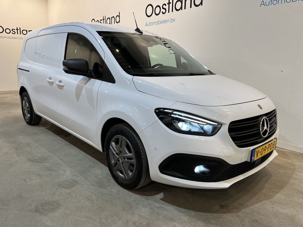 Mercedes-Benz Citan 112 CDI L2 Pro Automaat / Servicebus / Sortimo Inrichting / Euro 6 / Airco / Camera / CarPlay / Navigatie / Klep / LED / 66.400 KM !! 18