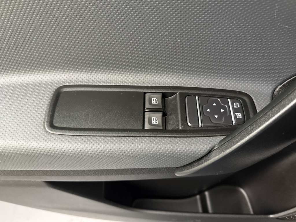 Mercedes-Benz Citan 112CDI Pro | Multimedia | Trekhaak | Airco | Cruise | Betimmering 8