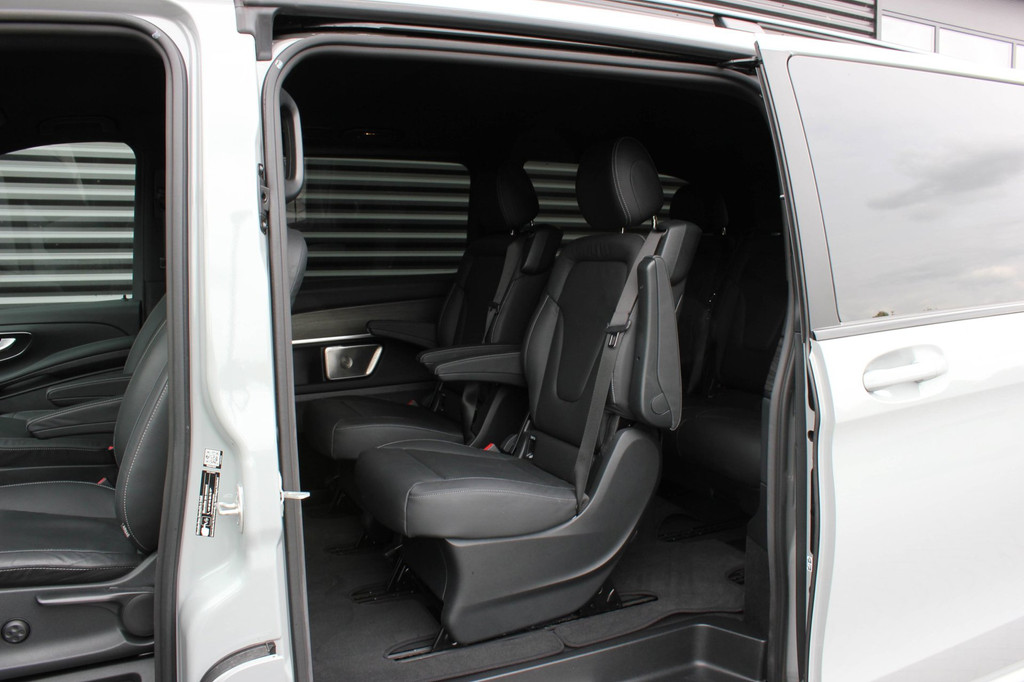 Mercedes-Benz EQV 300 AMG L2 90 kWh 2X ELEK.SCHUIFDEUREN / MULTIEBEAM / 360 CAMERA / 7-PERSOONS / BURMESTER / FULL / NEW MODEL 16