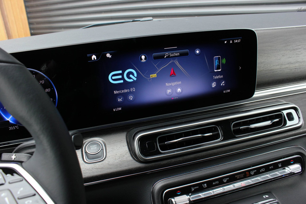 Mercedes-Benz EQV 300 AMG L2 90 kWh 2X ELEK.SCHUIFDEUREN / MULTIEBEAM / 360 CAMERA / 7-PERSOONS / BURMESTER / FULL / NEW MODEL 21