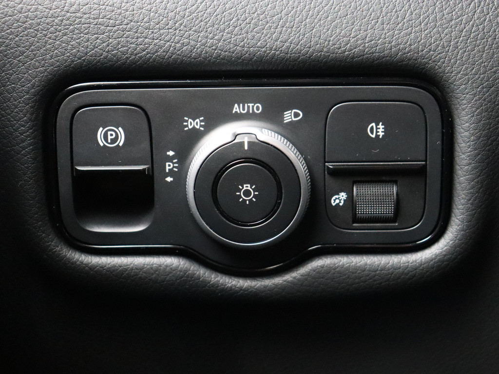 Mercedes-Benz EQV 300 Avantgarde Lang Airmatic | Distronic 2 | Zeer Compleet 9