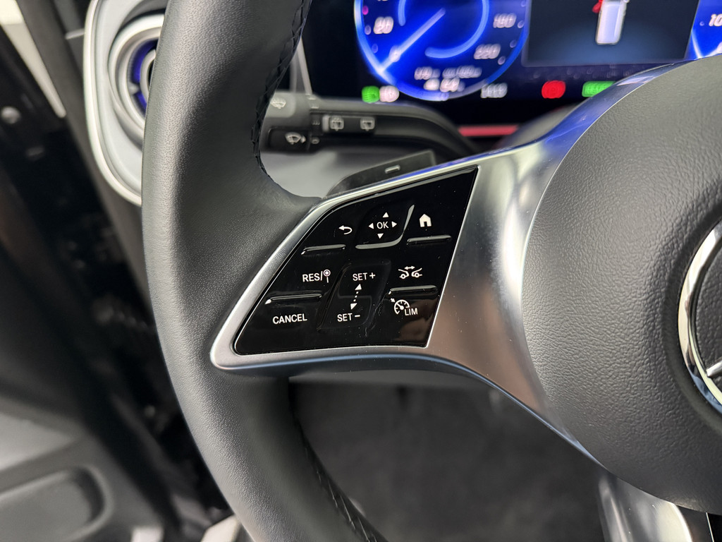 Mercedes-Benz EQV 300 Lang Avantgarde 7-Persoons | Elektrische schuifdeuren | Navigatie | Camera | Airco | Cruie 15