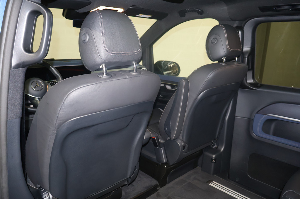 Mercedes-Benz EQV 300 Personenbus Airco Navigatie Camera Panoramadak 17