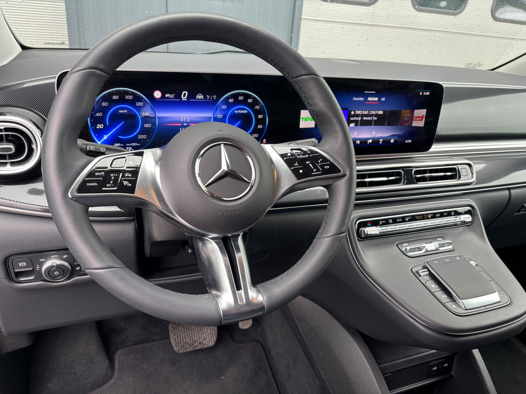 Mercedes-Benz EQV L2 300 Facelift Model 2x schuifdeur Camera DAB 7 Persoons 18