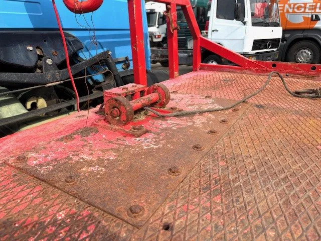 Mercedes-Benz LK 814 RECOVERY TRUCK / CAR-MACHINE TRANSPORTER (6-CILINDER / MANUAL GEARBOX / FULL STEEL SUSPENSION / WINCH / HYDRAULIC RAMPS) 11