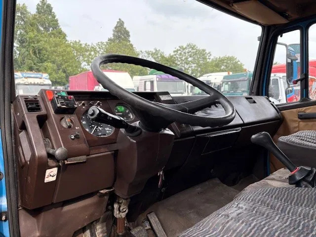 Mercedes-Benz LK 814 RECOVERY TRUCK / CAR-MACHINE TRANSPORTER (6-CILINDER / MANUAL GEARBOX / FULL STEEL SUSPENSION / WINCH / HYDRAULIC RAMPS) 13