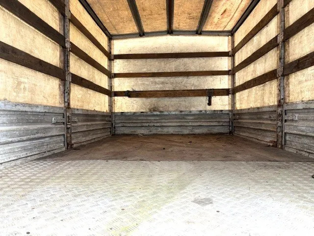 Mercedes-Benz LK 914 (6-CILINDER) WITH TENT BOX (MANUAL GEARBOX / FULL STEEL SUSPENSION / LOADING PLATFORM) 10