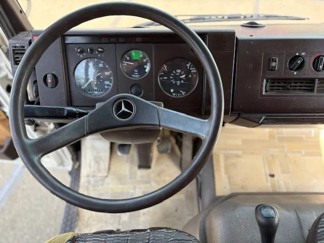 Mercedes-Benz LK 814 K 6-CILINDER FULL STEEL WITH TENT BOX / CATTLE BOX (MANUAL GEARBOX / FULL STEEL SUSPENSION) 8