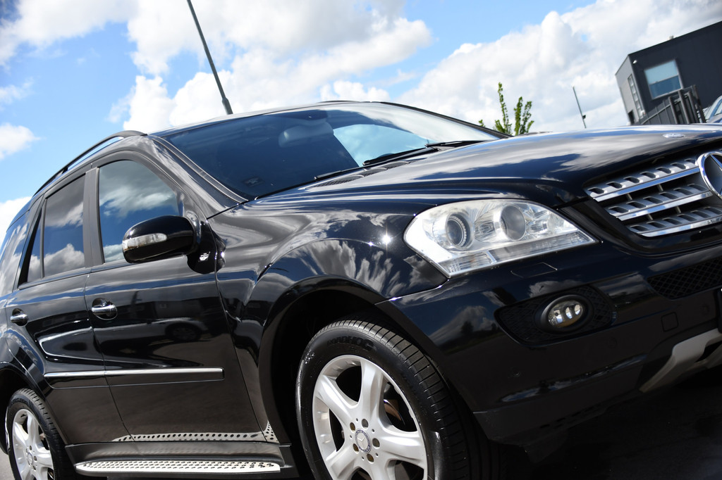 Mercedes-Benz M-klasse 320 CDI V6 Black Edition Cruise, Stoelverwarming, Luchtvering, PANO, 225pk, Automaat, Leder, Xenon, Uniek! 18
