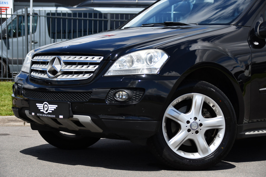 Mercedes-Benz M-klasse 320 CDI V6 Black Edition Cruise, Stoelverwarming, Luchtvering, PANO, 225pk, Automaat, Leder, Xenon, Uniek! 7