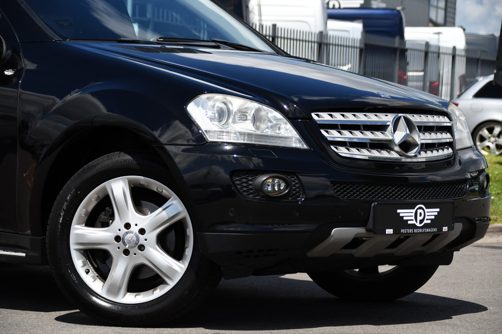 Mercedes-Benz M-klasse 320 CDI V6 Black Edition Cruise, Stoelverwarming, Luchtvering, PANO, 225pk, Automaat, Leder, Xenon, Uniek! 8