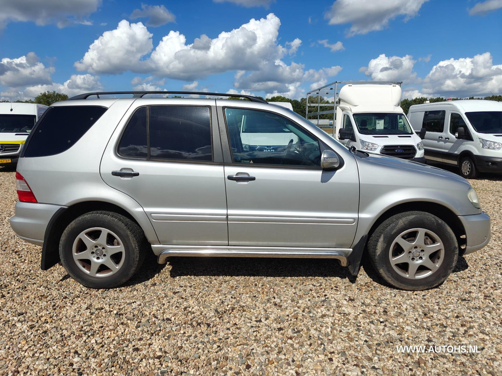 Mercedes-Benz M-klasse ML 400 CDI , Grijs kenteken , Automaat , 250 PK , 4WD 7