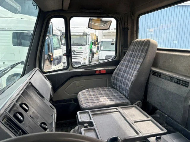 Mercedes-Benz SK 3234 B 8x4 FULL STEEL CHASSIS (V6 ENGINE / ZF16 MANUAL GEARBOX / REDUCTION AXLES / FULL STEEL SUSPENSION / P.T.O.) 12