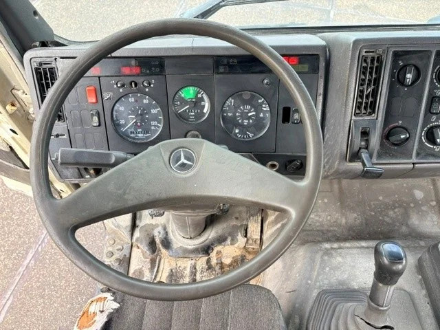 Mercedes-Benz SK 3234 B 8x4 FULL STEEL CHASSIS (V6 ENGINE / ZF16 MANUAL GEARBOX / REDUCTION AXLES / FULL STEEL SUSPENSION / P.T.O.) 8