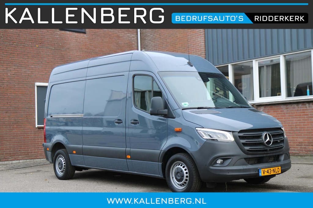 Mercedes-Benz SPRINTER 315 1.9 CDI L2H2 FWD / Camera / Doorloop deur / Multistuur 9