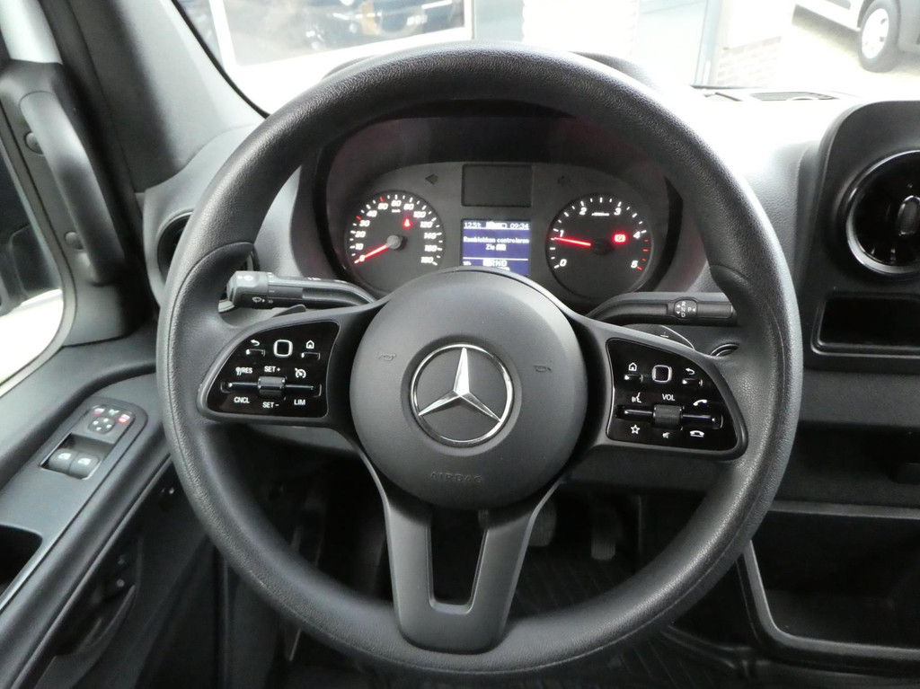 Mercedes-Benz SPRINTER 317 CDI L2H2 automaat airco camera navigatie pdc 13