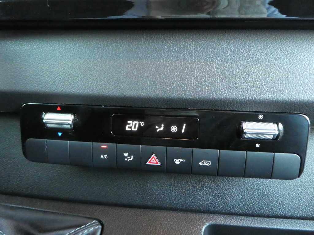 Mercedes-Benz Sprinter 2.2 143pk, L1 H2, L1H2 , 3-Zits, Navigatie, Camera, Airco. 12