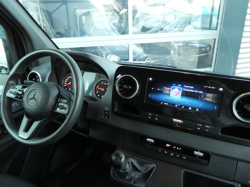 Mercedes-Benz Sprinter 2.2 143pk, L1 H2, L1H2 , 3-Zits, Navigatie, Camera, Airco. 9