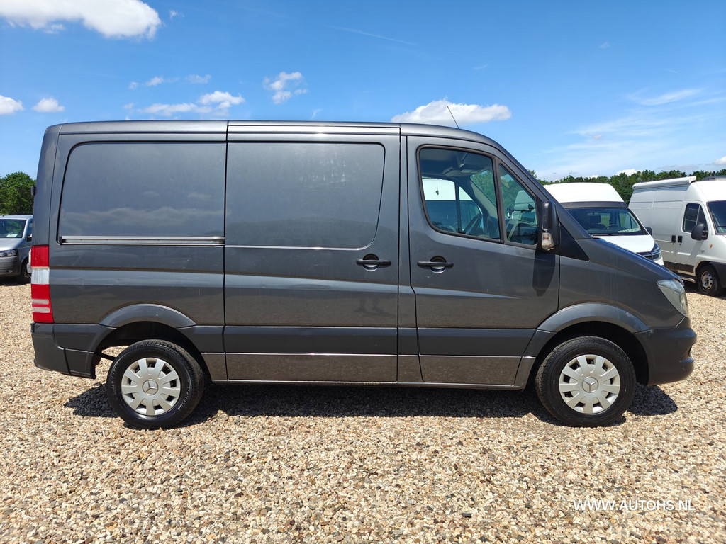 Mercedes-Benz Sprinter 2.2 CDI , Apk Feb. 2027 , Camera , 3 persoons , leuke werkbus. 7