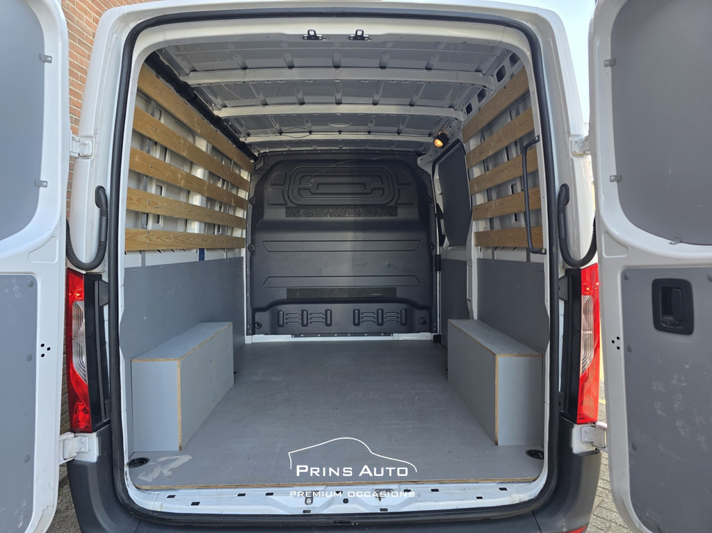 Mercedes-Benz Sprinter 211 1.9 CDI L1H1 FWD |TREKHAAK|CRUISE|BETIMMERING|BANK| 2666 21