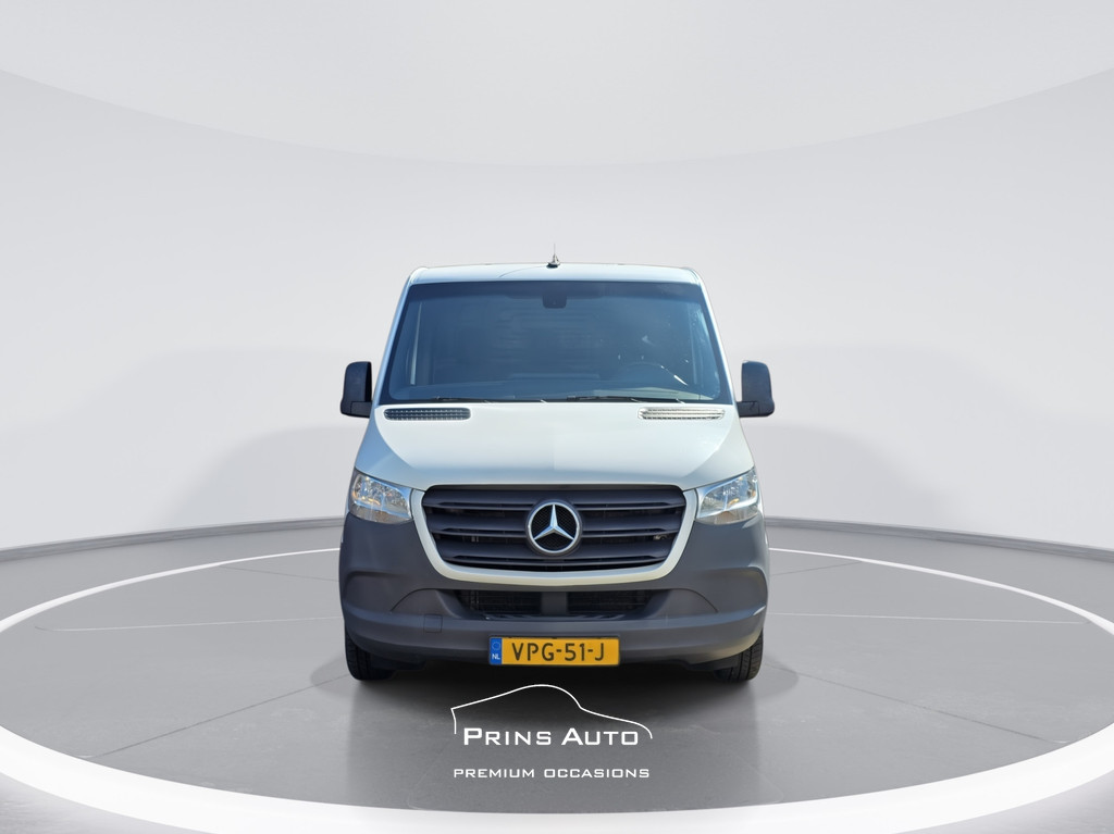 Mercedes-Benz Sprinter 211 1.9 CDI L1H1 FWD |TREKHAAK|CRUISE|BETIMMERING|BANK| 2666 8