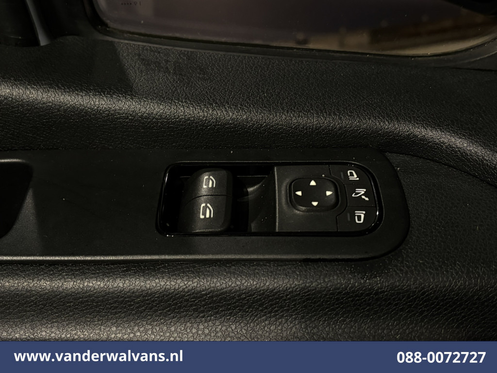 Mercedes-Benz Sprinter 211 CDI L2H2 Euro6 Airco | Camera | Navigatie | Apple Carplay | Android Auto Bijrijdersbank 19