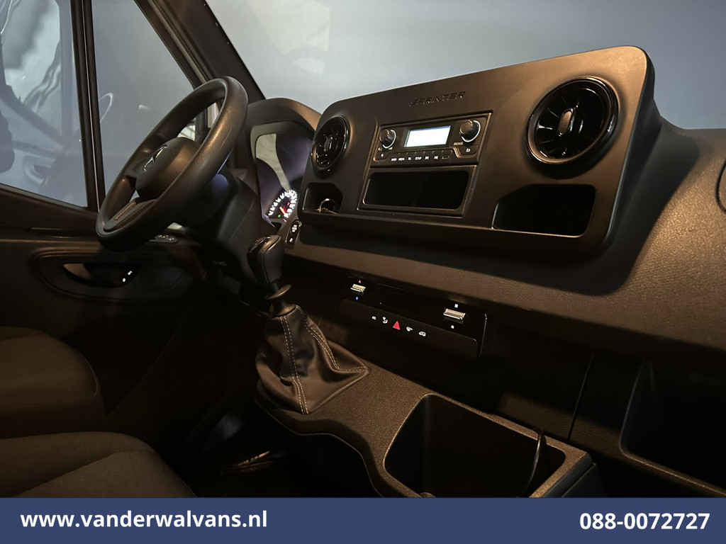 Mercedes-Benz Sprinter 211 CDI L2H2 Euro6 Airco | Camera | Trekhaak Bijrijdersbank 11
