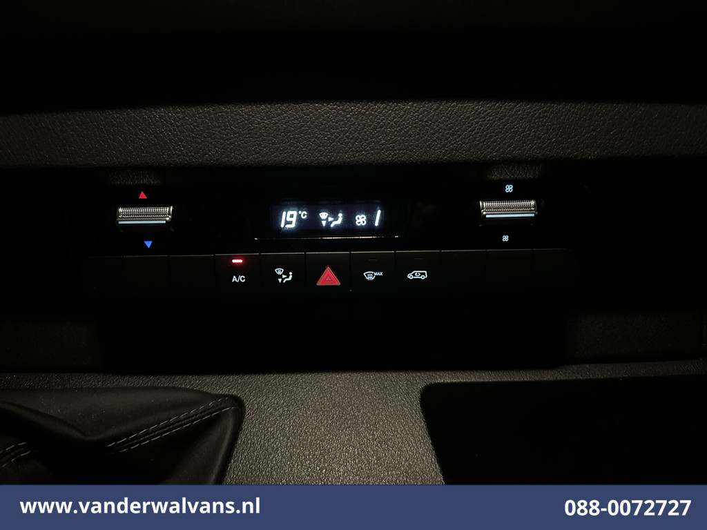 Mercedes-Benz Sprinter 211CDI L2H2 Euro6 Airco | Camera | Trekhaak Bijrijdersbank 4