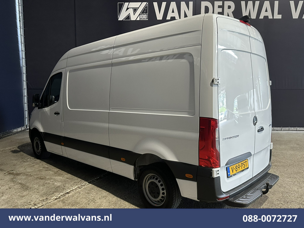 Mercedes-Benz Sprinter 211 CDI L2H2 Euro6 Airco | Camera | Trekhaak Bijrijdersbank 8