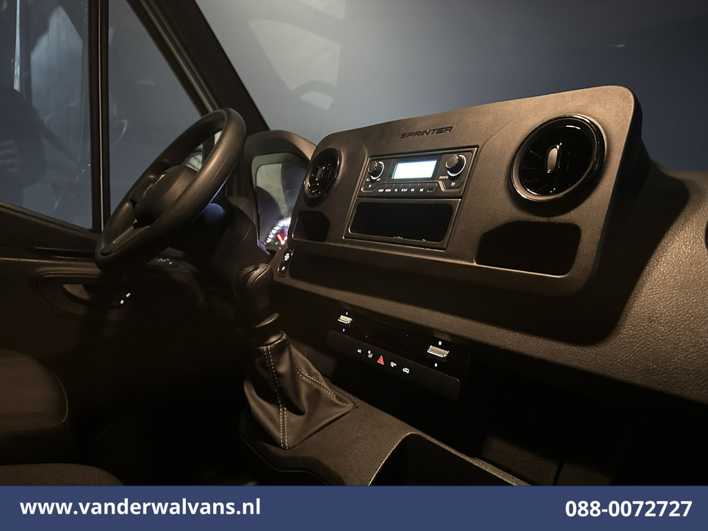 Mercedes-Benz Sprinter 211CDI L2H2 Euro6 Airco | Trekhaak | Camera Bijrijdersbank 12